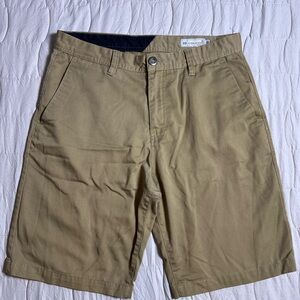 Volcom Frickin Too Chino Shorts Men's Size 33 Beige Skate Surf Casual Streetwear